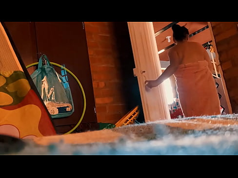 ❤️ Mano dėdė seka paskui mane į dušą, jis dulkina mane, kol aš prausiuosi duše. ️❌ Porno prie porno lt.28films.ru ❌